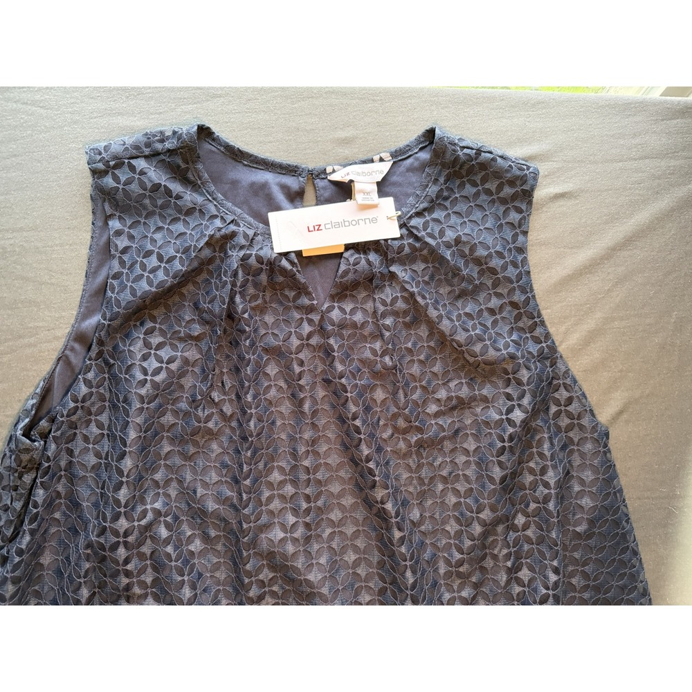 Liz Claiborne Navy Blue Eyelet Sleeveless Bubble Hem Blouse XXL New With Tags - Picture 4 of 4